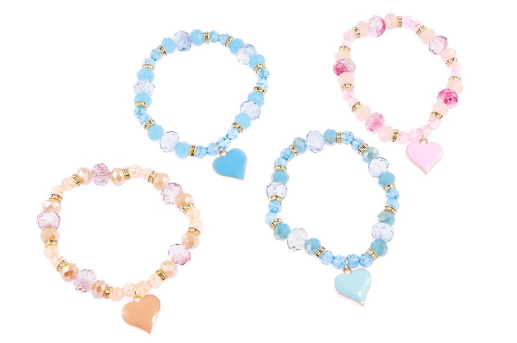 Bransoletki z serduszkami