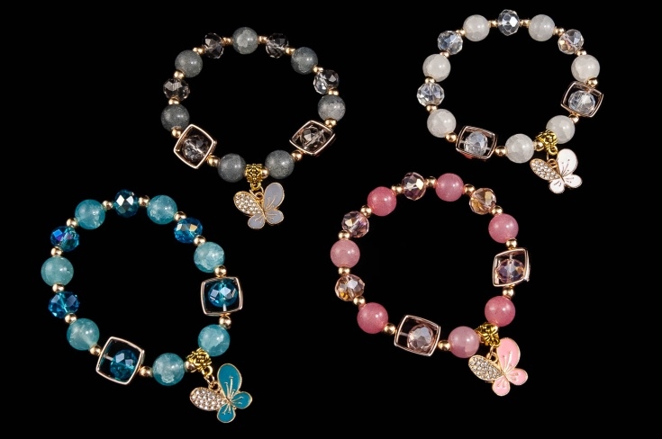 Bransoletki z motylkami